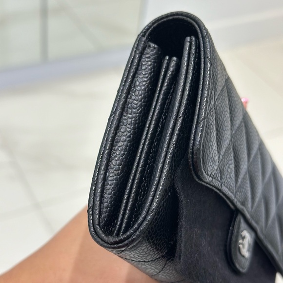 CHANEL Caviar Quilted Large Gusset Flap Wallet Black - Picture 10 of 15